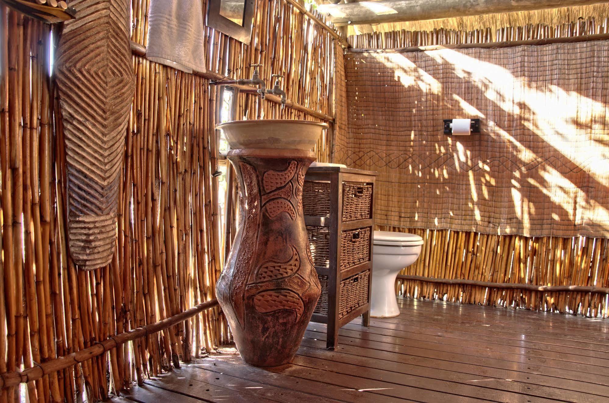 Shindzela Tented Camp Заповедник Тимбавати Экстерьер фото