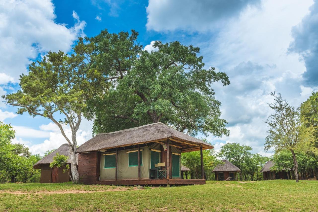 Shindzela Tented Camp Заповедник Тимбавати Экстерьер фото