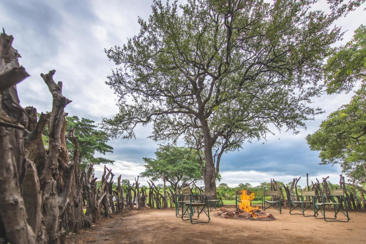 Shindzela Tented Camp Заповедник Тимбавати Экстерьер фото